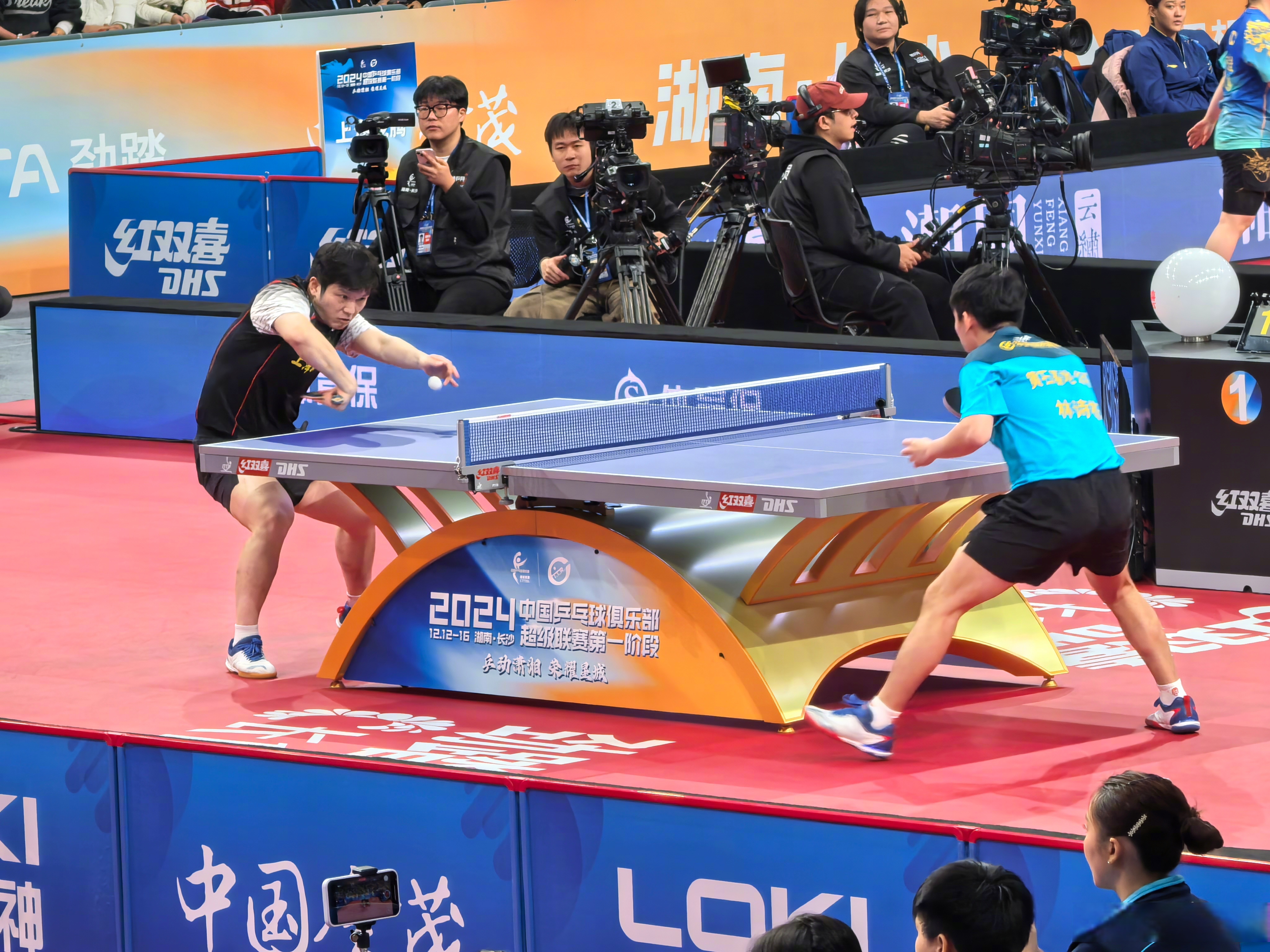 波兰队逆转日本队，樊振东带队取胜