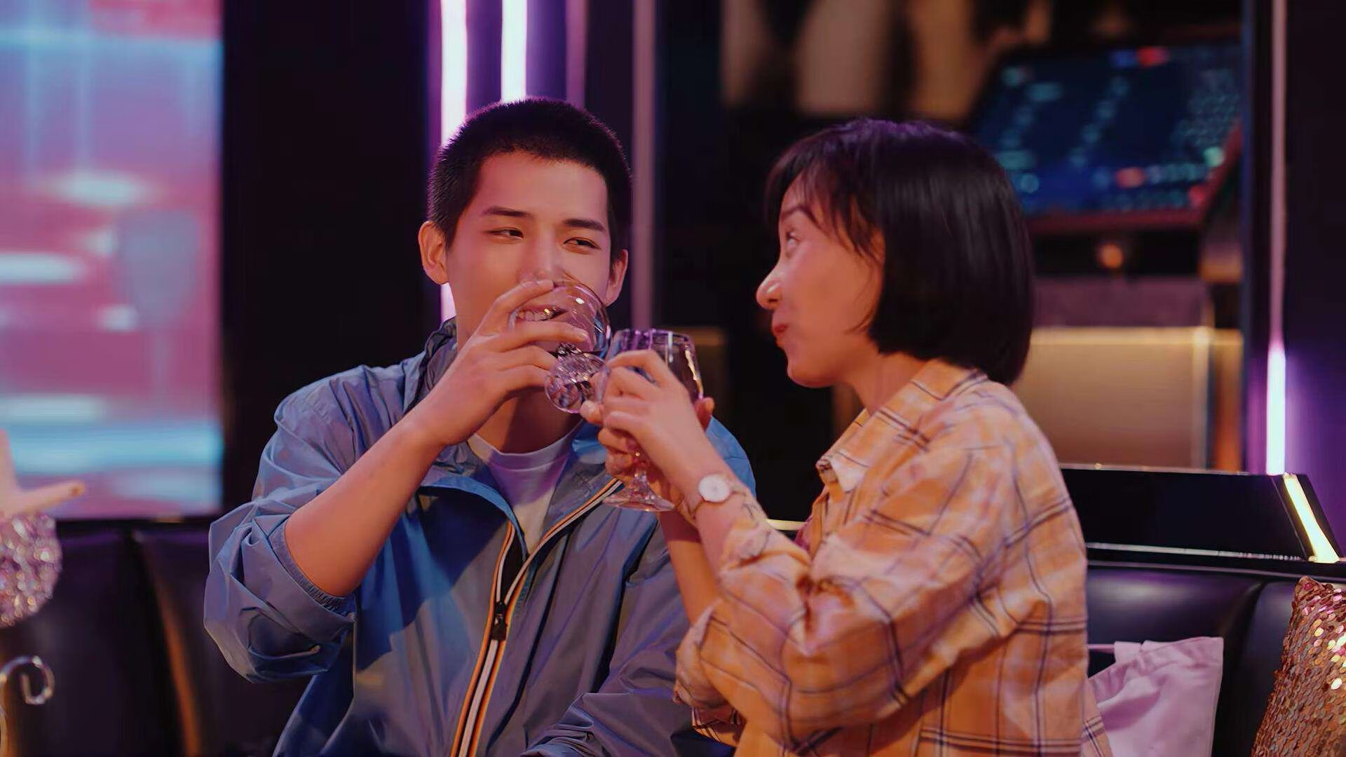 开云体育APP下载-友谊赛魔幻夜,马竞钢铁防线遭遇澳大利亚梅西莱奥,天才闪光彻底改写剧本