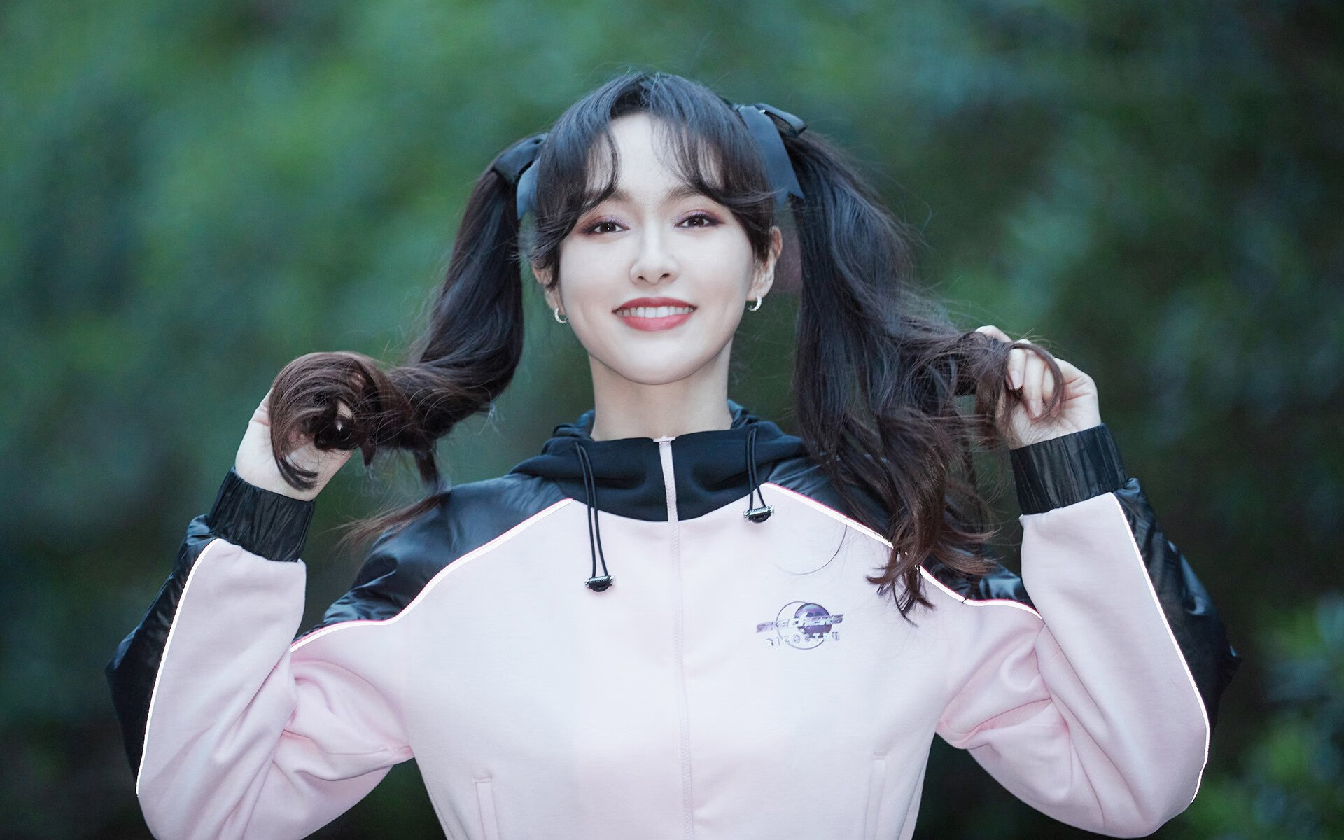 三狮军团爆冷击沉银河战舰！戈麦斯冠军级表现震撼足坛