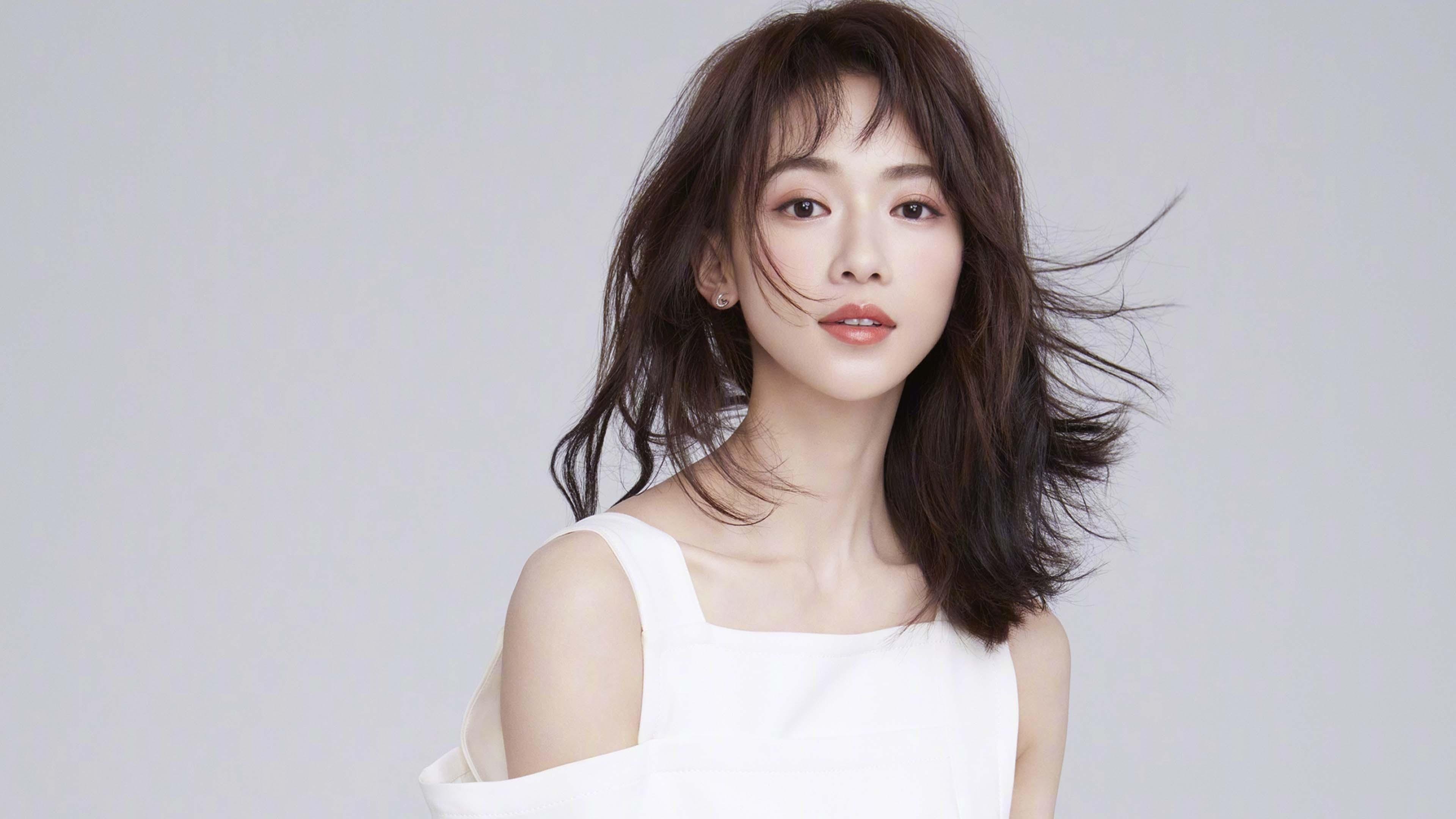 开云平台-烈焰骑士的东方试炼,浓眉火热状态点燃争冠之路