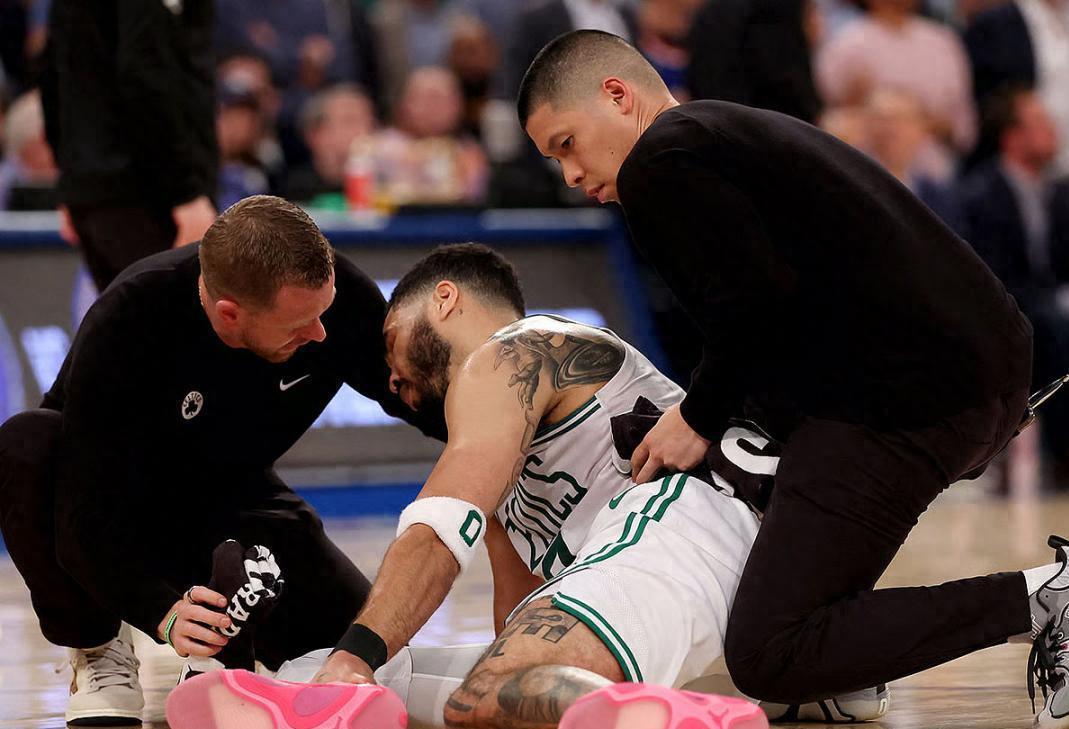 开云体育官方网站-步行者防守锁死独行侠,霍勒迪成为关键先生