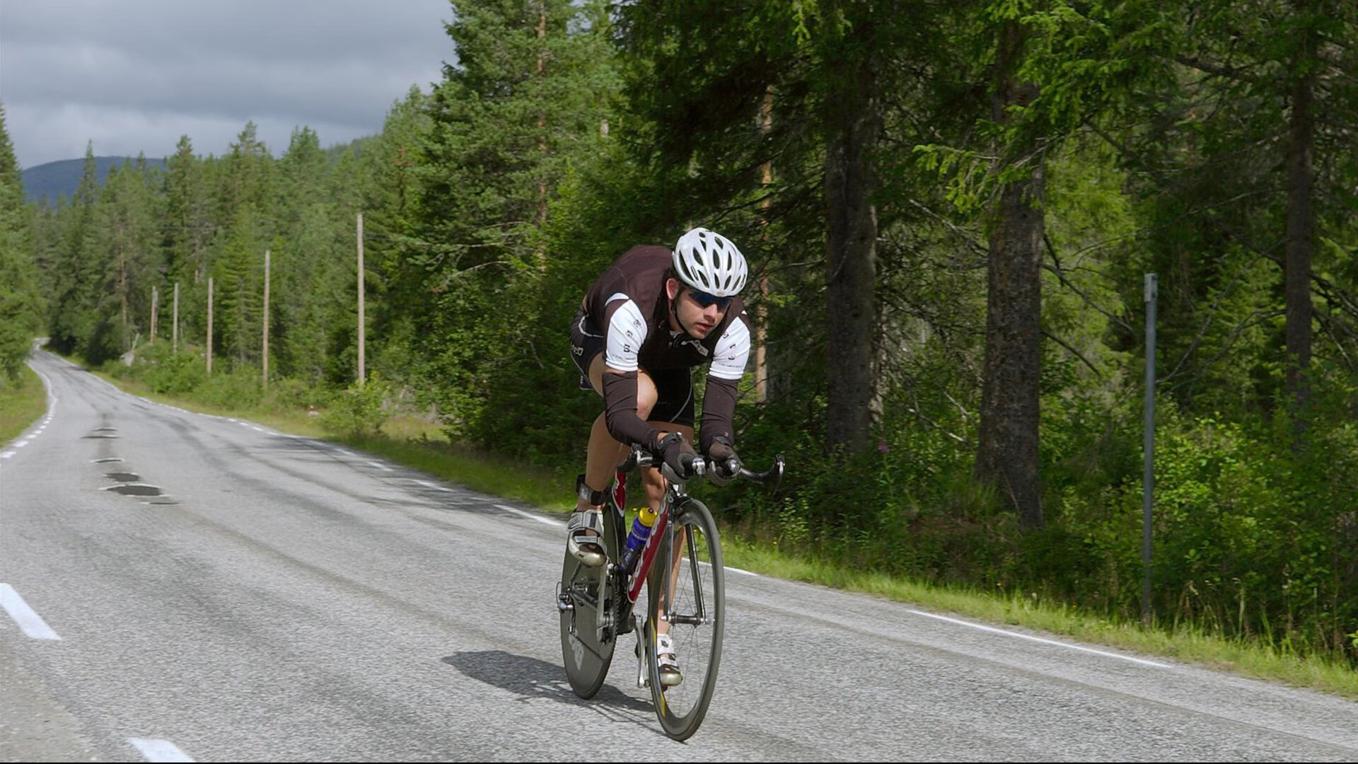开云体育官网-土耳其锋刃收割曼城,阿拉巴以沉默革命加冕关键先生