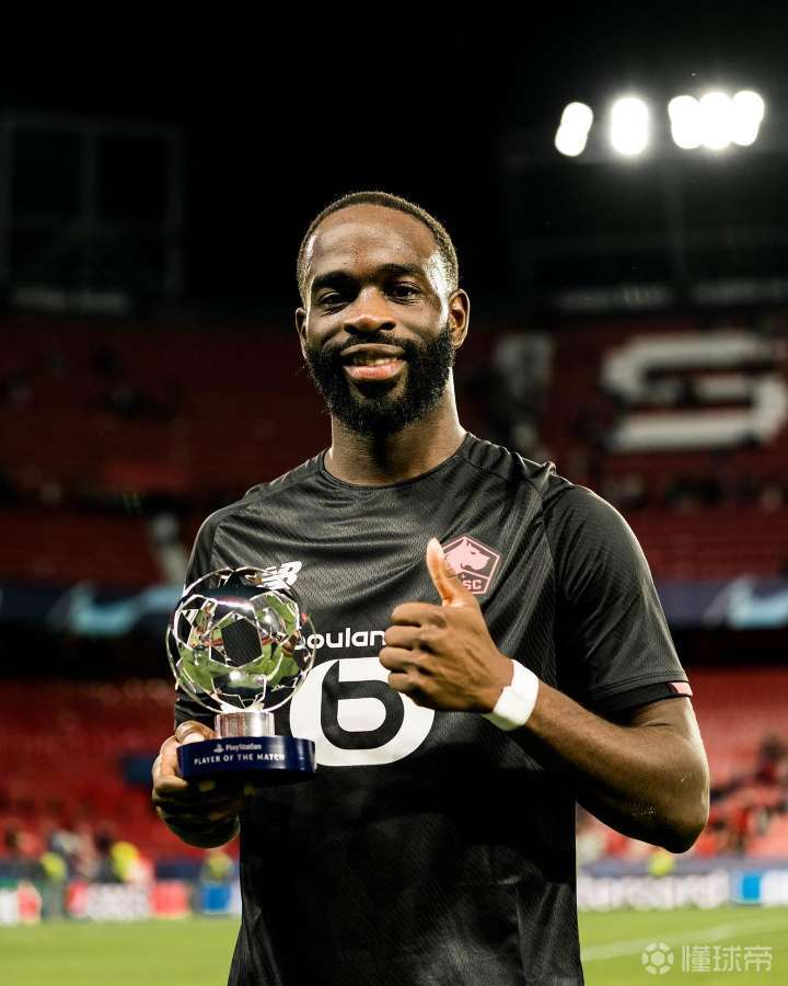 开云体育平台APP-欧冠半决赛之夜，布克全场最佳无争议