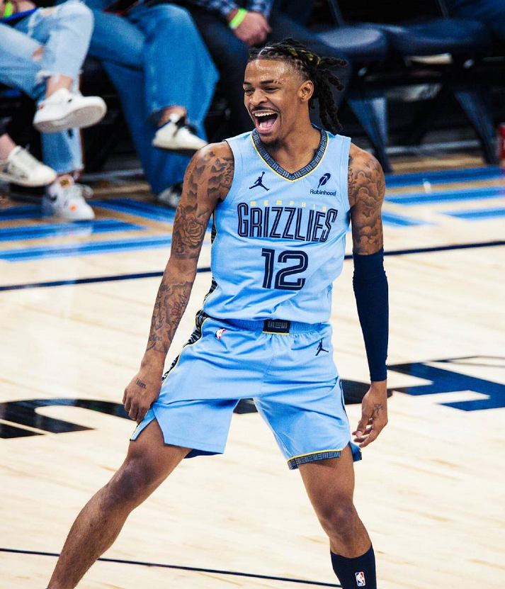 太阳速胜湖人,莫兰特进攻端无人可挡 太阳速胜湖人,莫兰特进攻端无人可挡